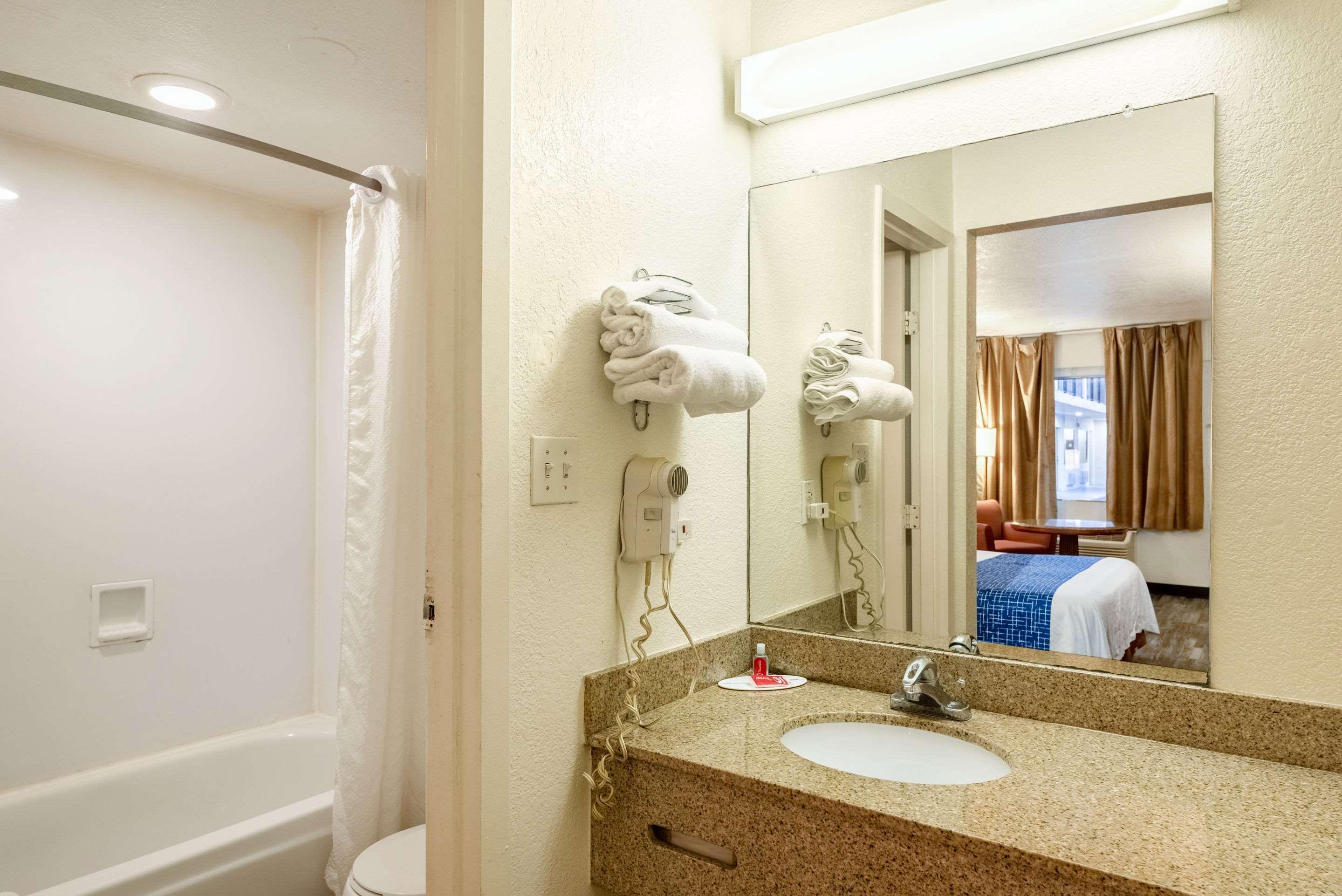 Econo Lodge Phoenix North I-17 Dış mekan fotoğraf