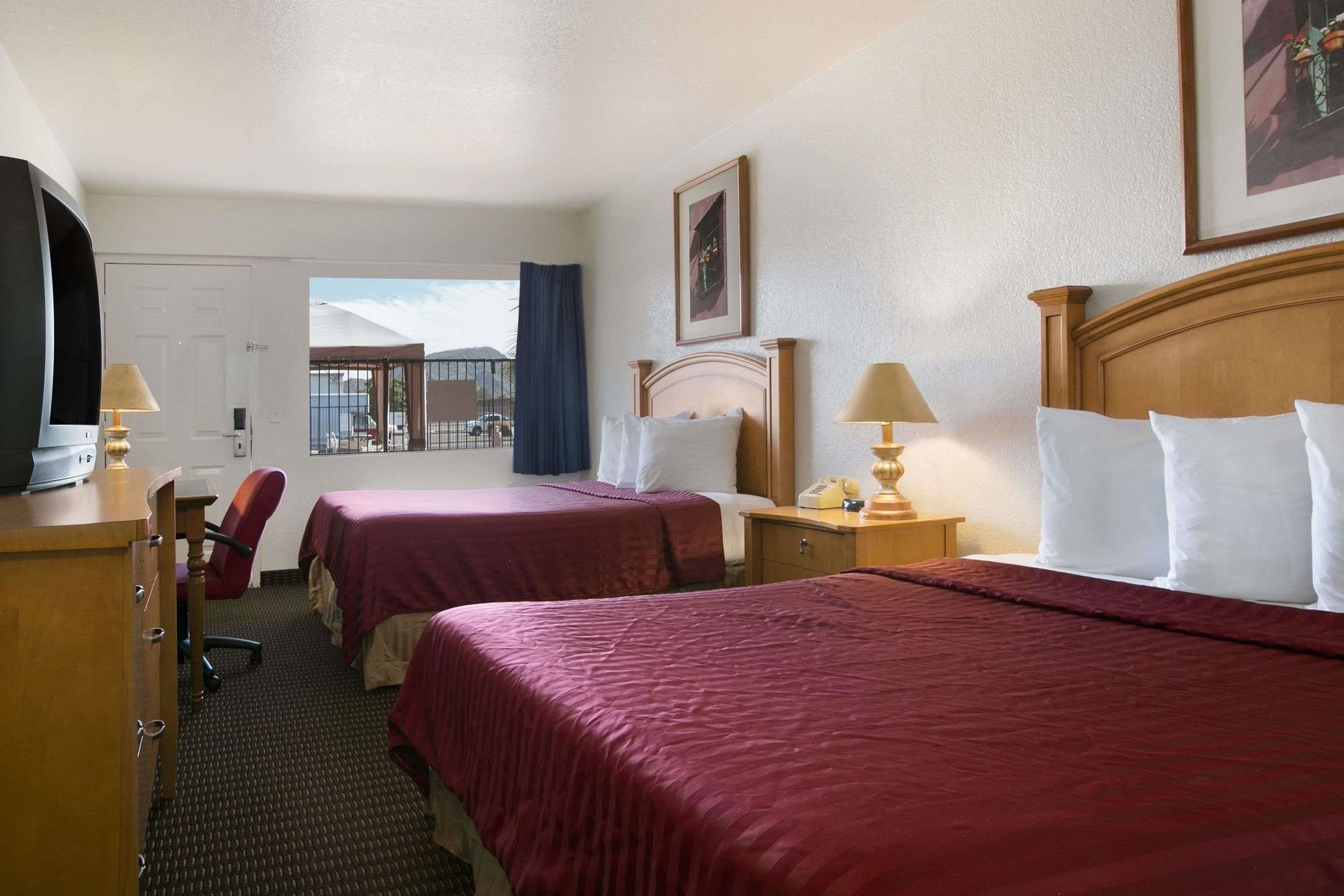 Econo Lodge Phoenix North I-17 Dış mekan fotoğraf